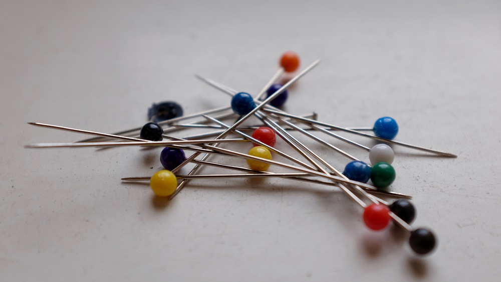 No hay in this needlestack.